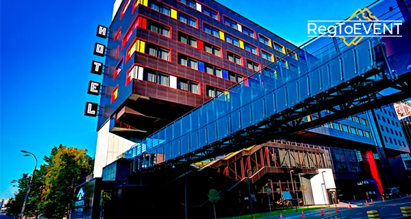 чекін в Mercure Congress centre